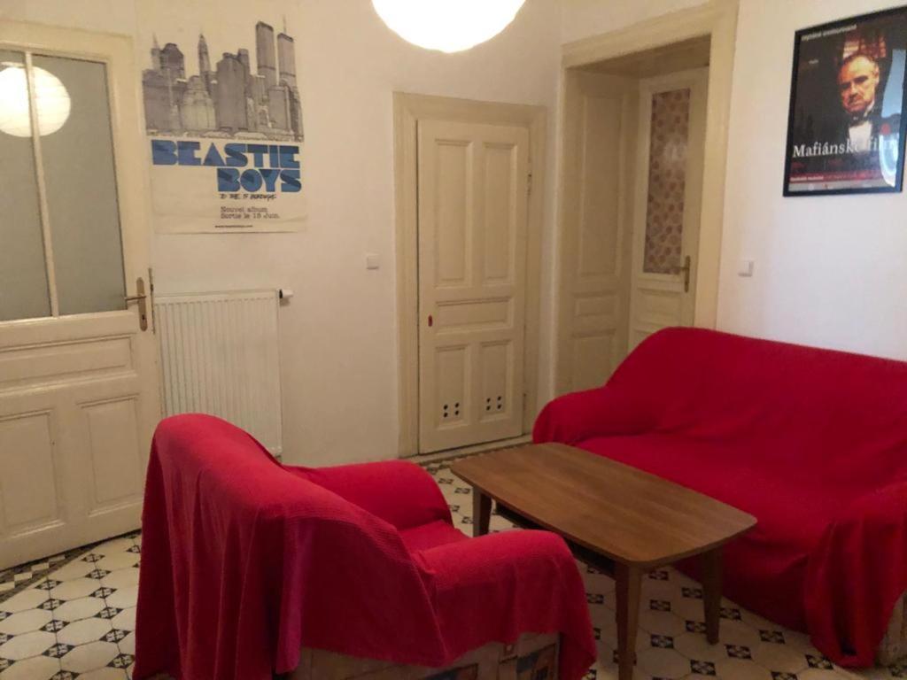 Chez Jitka Et Gautier - A Great Alternative To A Hotel Prague Extérieur photo